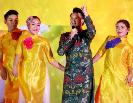 Với phần Xuân phương Nam, các ca khúc