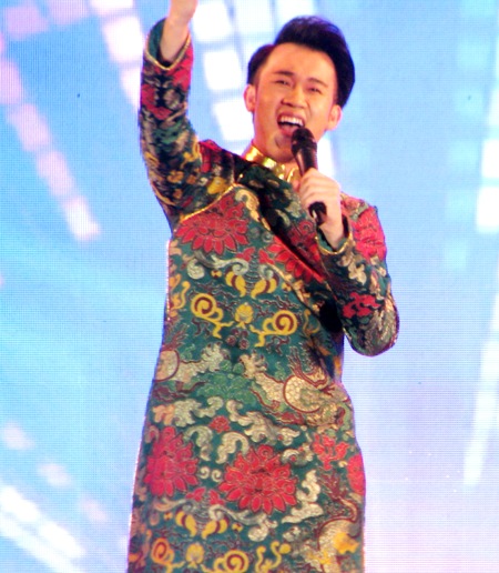 Với phần Xuân phương Nam, các ca khúc