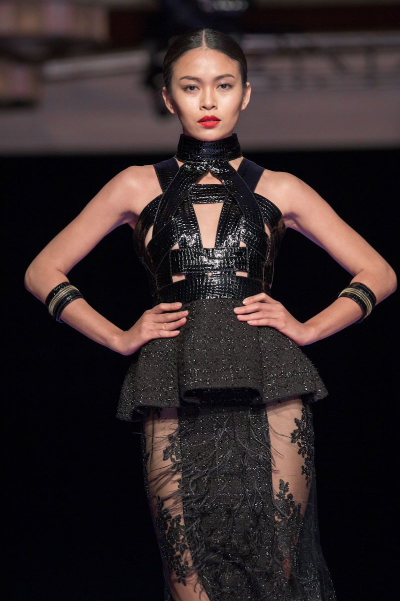 Quán quân Project Runway gây ấn tượng với khán giả New York