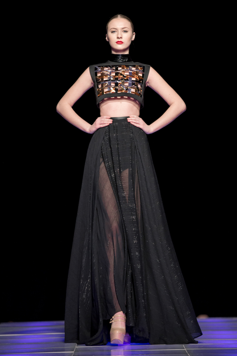 Quán quân Project Runway gây ấn tượng với khán giả New York